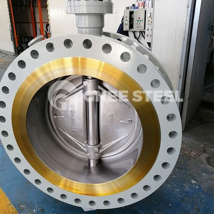 Comhla Féileacán eccentric