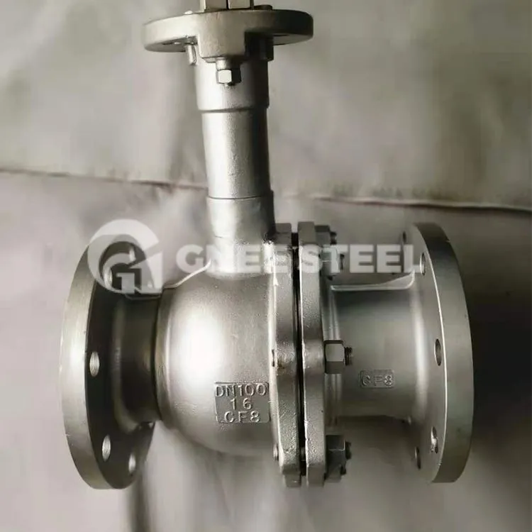 Comhlaí Liathróid Chrióigineacha Cruach Dhosmálta